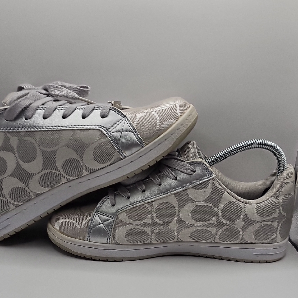 Silver and Cream Patterned Sneakers - Picture 6 of 11